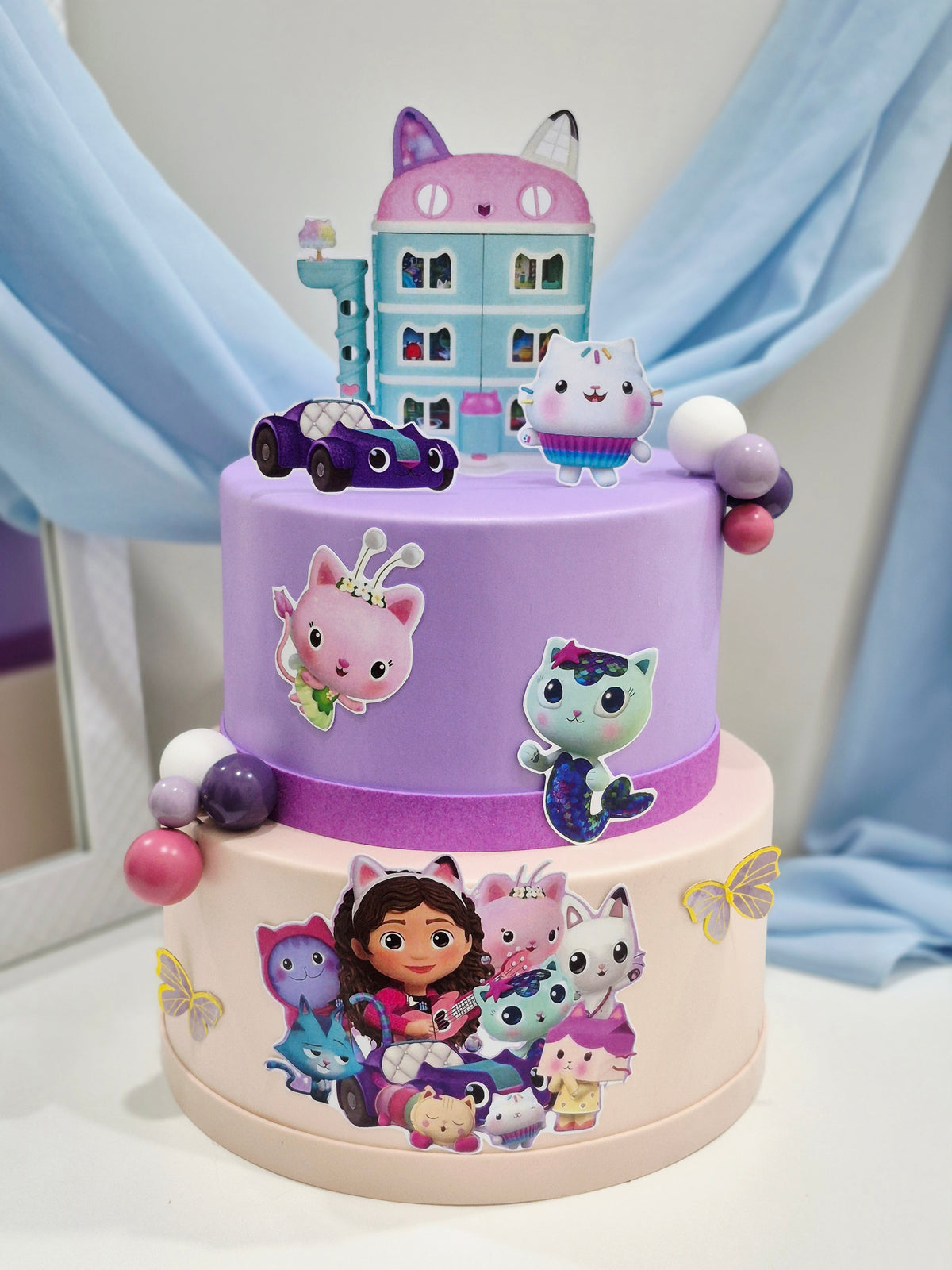Torta La Casa di Gabby